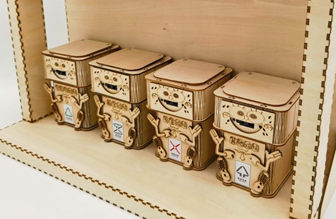 （银奖）智能感应垃圾分类回收站